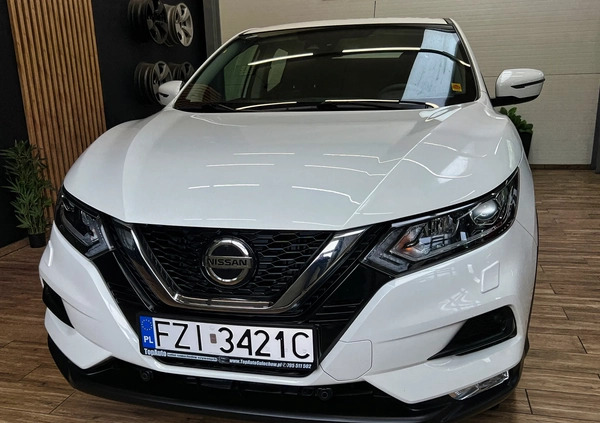 Nissan Qashqai cena 69900 przebieg: 82000, rok produkcji 2020 z Chrzanów małe 667